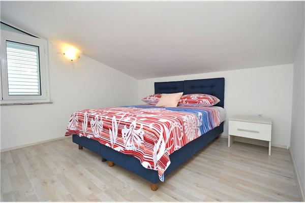 Apartment A1, for 5 persons