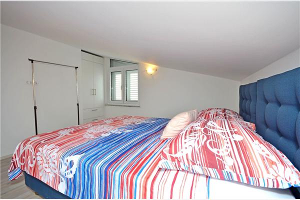 Apartment A1, for 5 persons