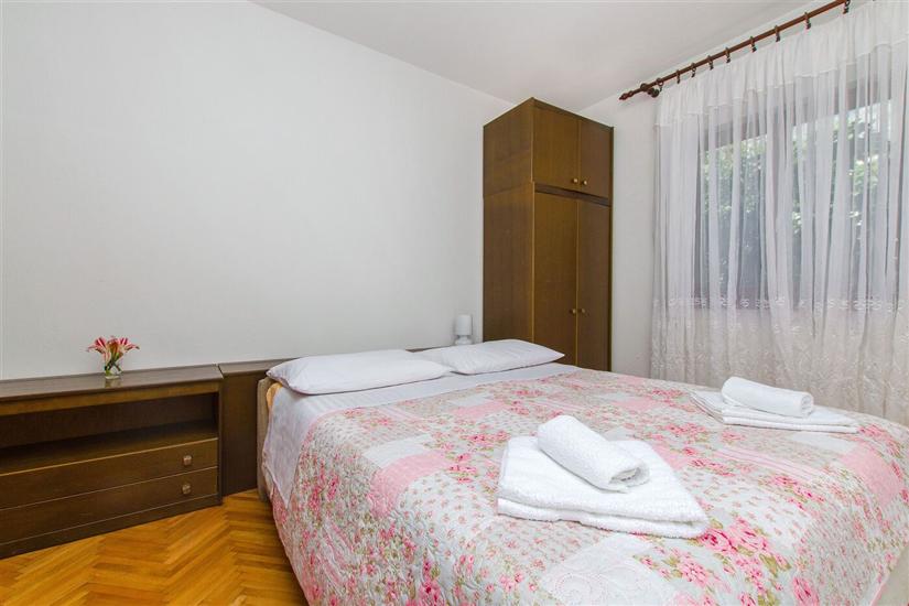 Apartment A1, for 6 persons