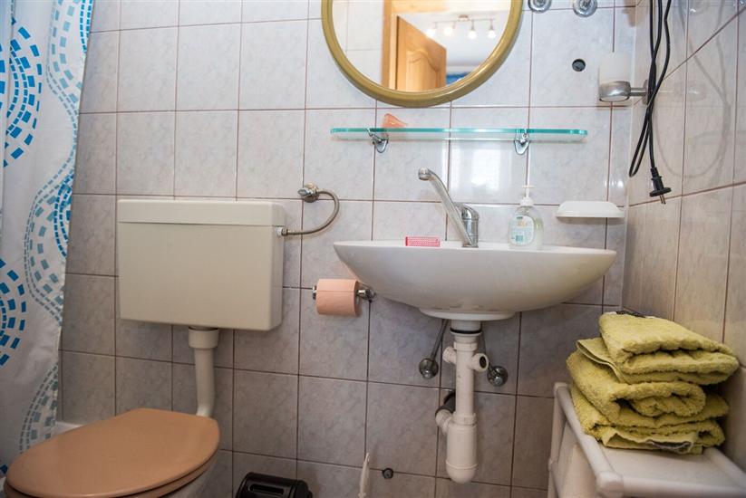 Apartment A1, for 3 persons