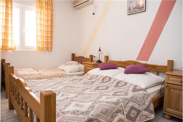 Apartment A1, for 3 persons