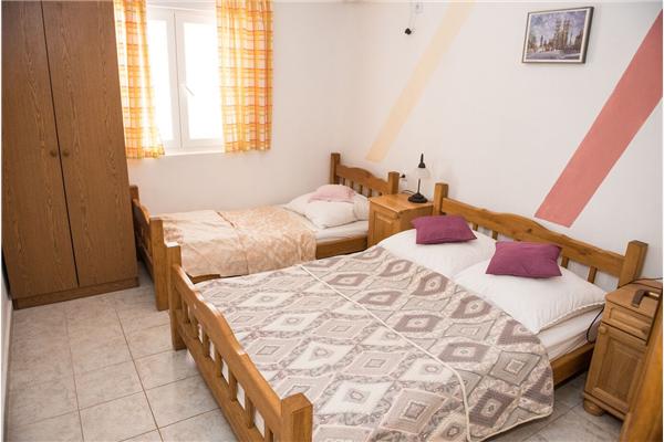 Apartment A1, for 3 persons
