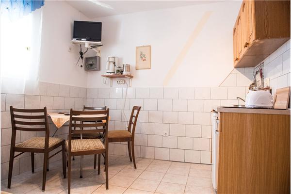 Apartment A1, for 3 persons