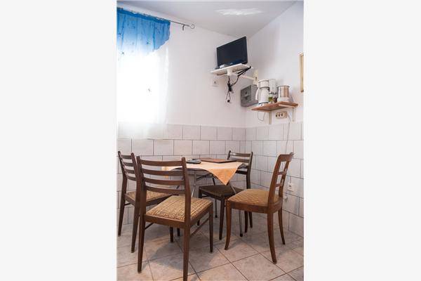 Apartment A1, for 3 persons