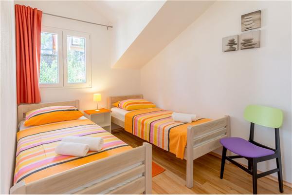 Apartment A1, for 4 persons