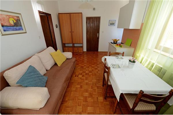Apartment A1, for 4 persons