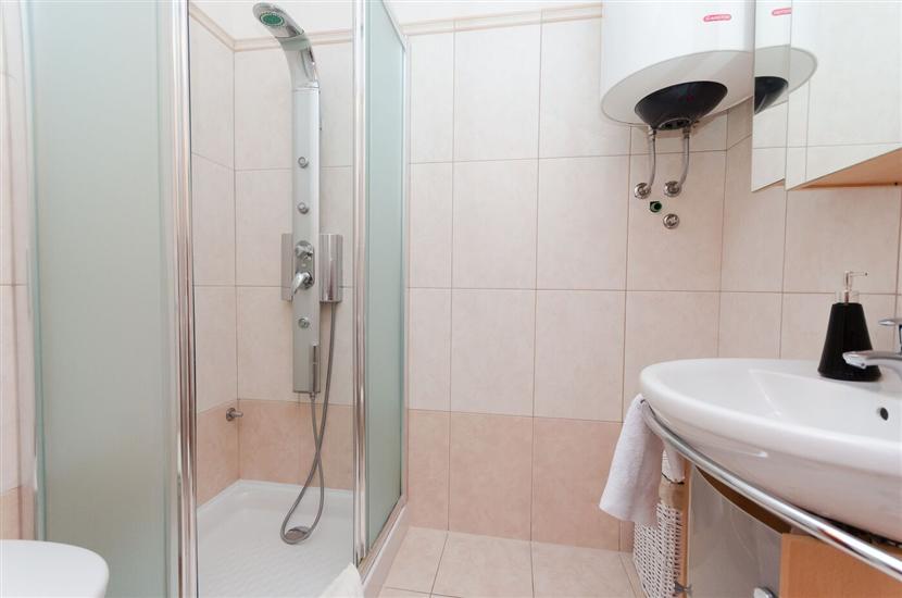 Apartment A1, for 3 persons