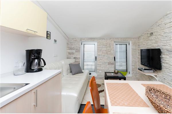 Apartment A4, for 4 persons