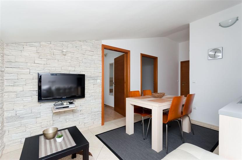 Apartment A4, for 4 persons