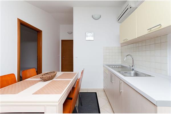 Apartment A4, for 4 persons