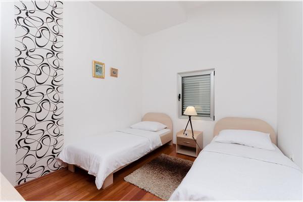 Apartment A6, for 4 persons