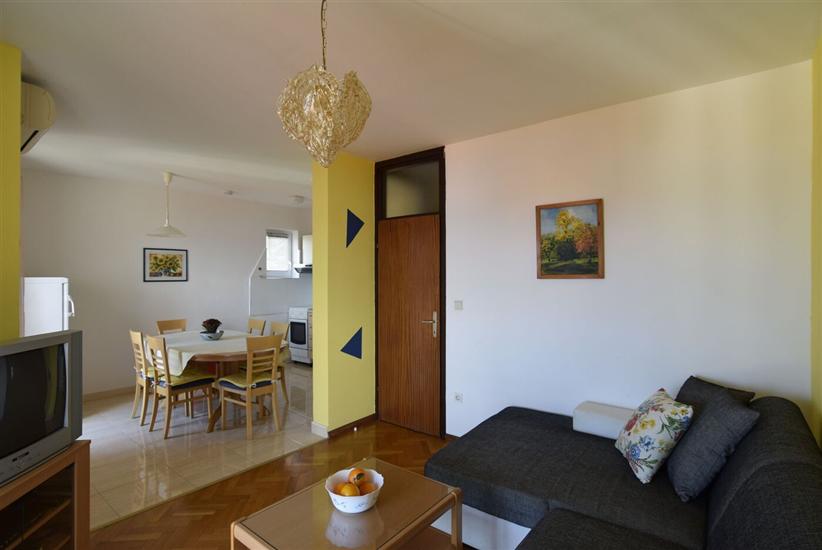 Apartment A1, for 4 persons