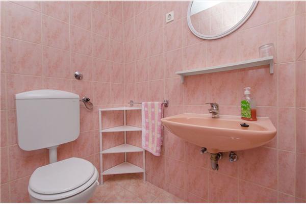 Apartment A2, for 3 persons