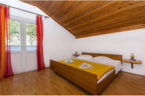 Apartment A5, for 2 persons