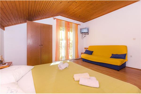Apartment A6, for 4 persons