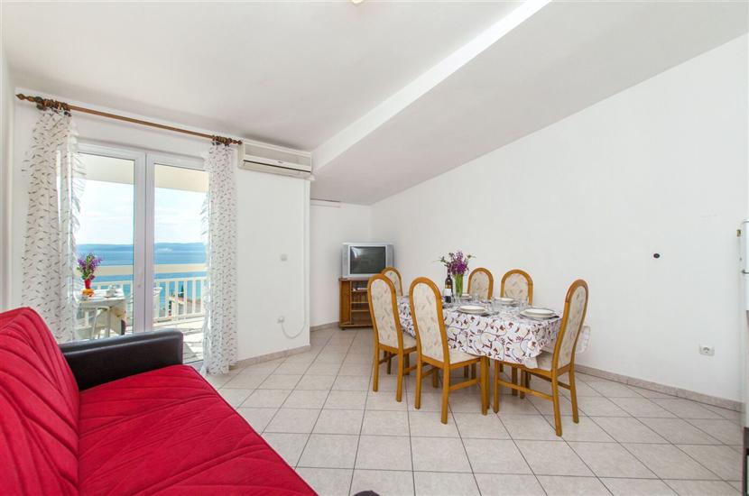 Apartment A1, for 10 persons