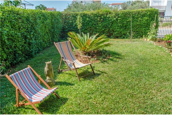 Apartment A1, for 5 persons