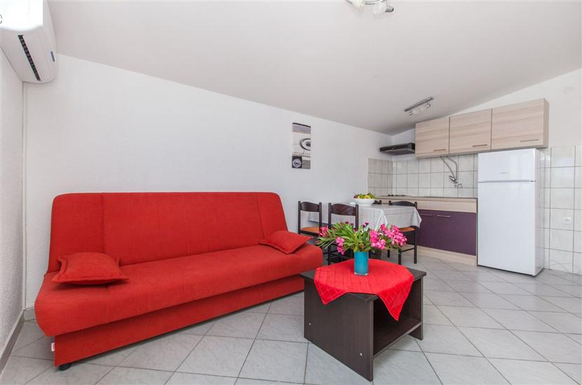 Apartment A4, for 4 persons
