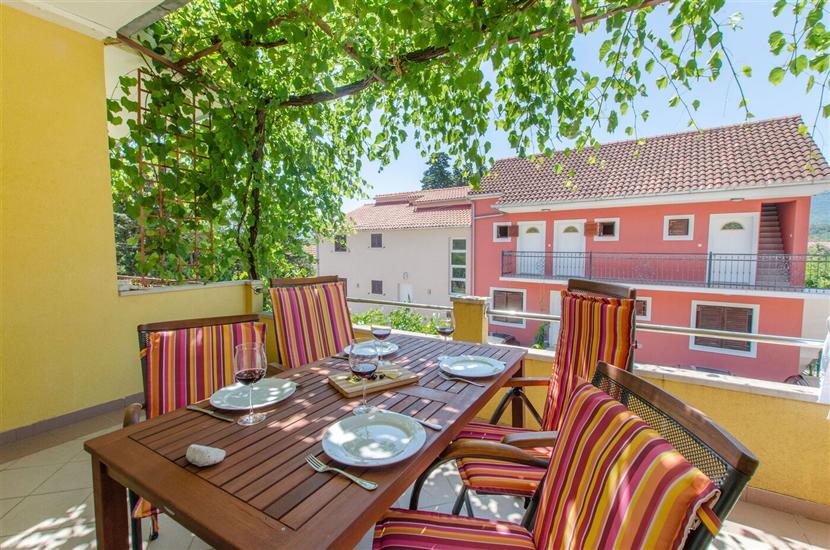 Apartment A4, for 4 persons