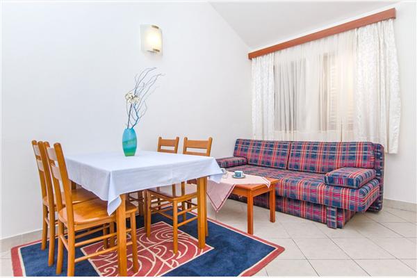 Apartment A2, for 4 persons
