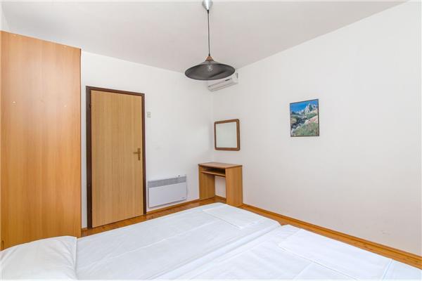 Apartment A2, for 4 persons