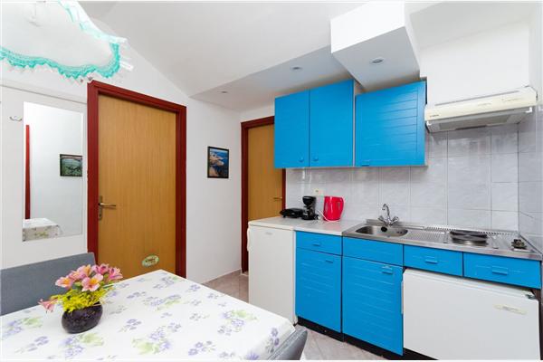 Apartment A4, for 4 persons