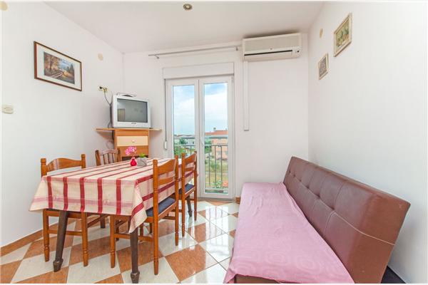 Apartment A3, for 5 persons