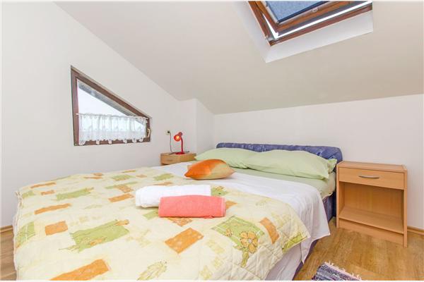 Apartment A3, for 5 persons