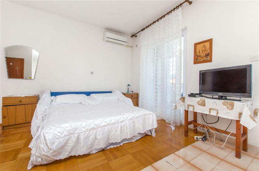 Apartment A4, for 2 persons