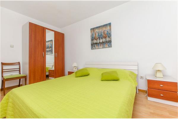 Apartment A5, for 4 persons