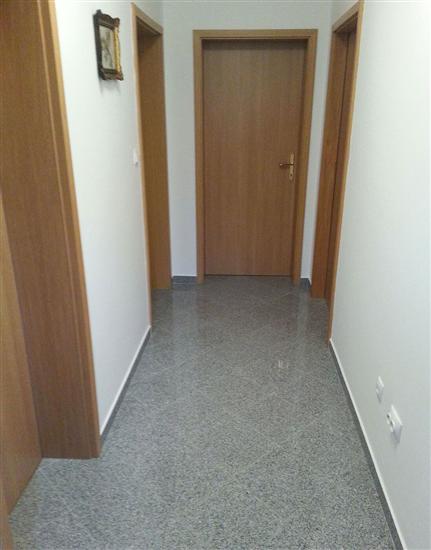Apartment A1, for 5 persons