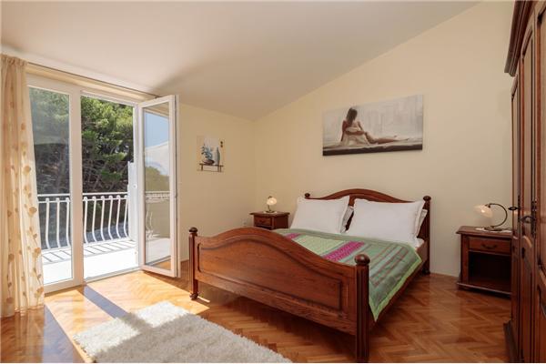 Apartment A4, for 4 persons