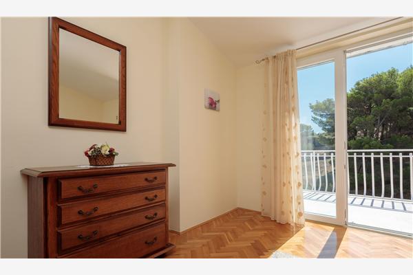 Apartment A4, for 4 persons