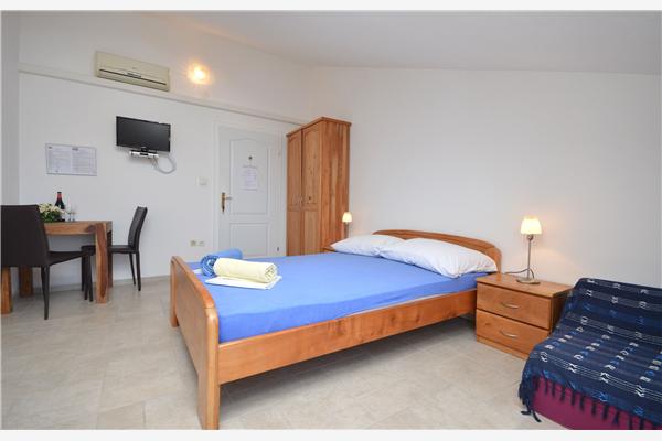 Apartment A1, for 2 persons