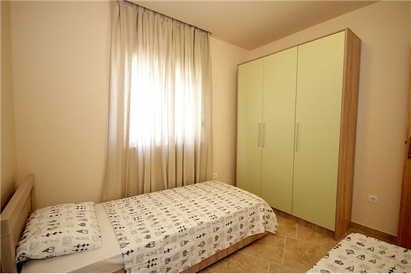 Apartment A4, for 5 persons