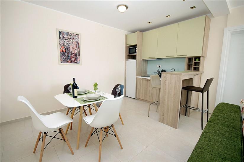 Apartment A5, for 5 persons