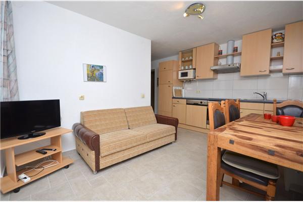 Apartment A5, for 4 persons