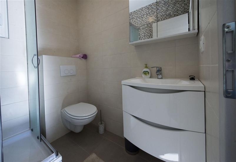 Apartment A1, for 6 persons