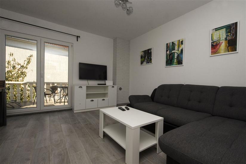 Apartment A1, for 6 persons