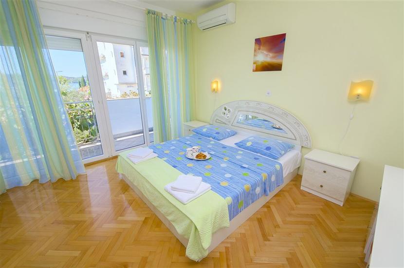 Apartment A3, for 9 persons