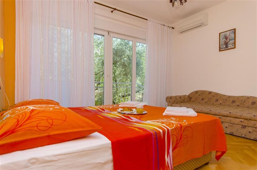 Apartment A3, for 9 persons