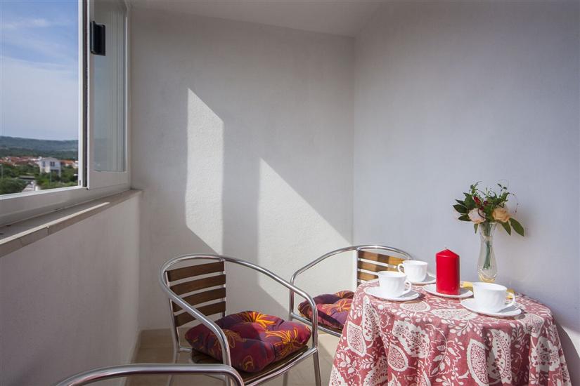 Apartment A2, for 5 persons