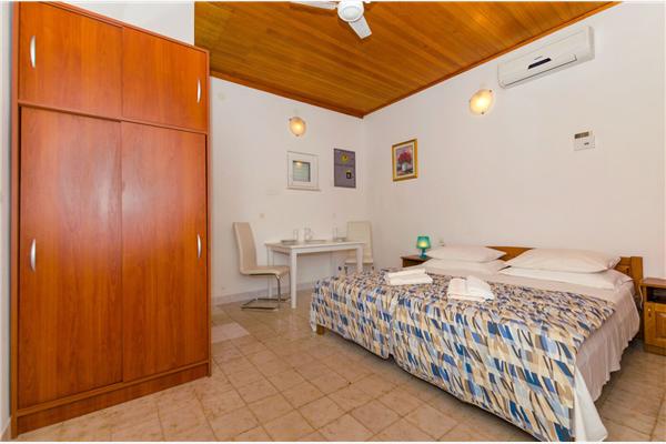 Apartment A1, for 2 persons