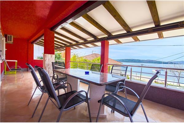 Apartment A1, for 4 persons