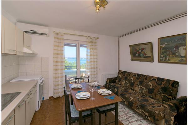 Apartment A1, for 4 persons