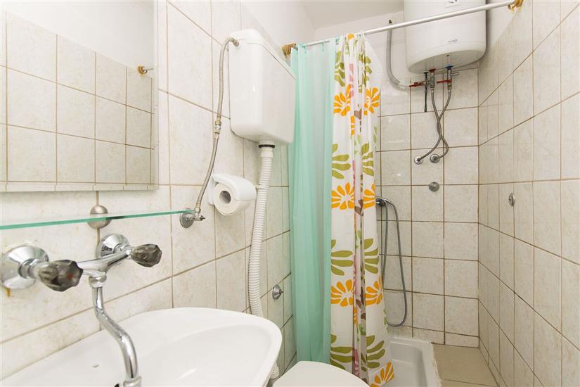 Apartment A3, for 6 persons