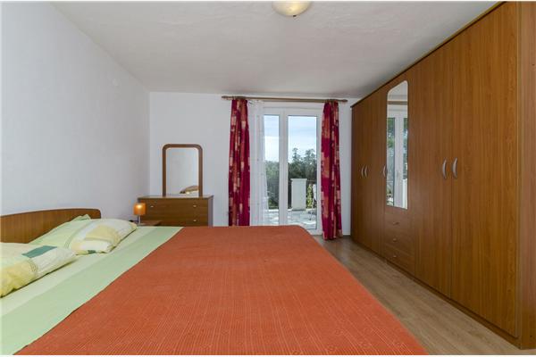 Apartment A2, for 4 persons