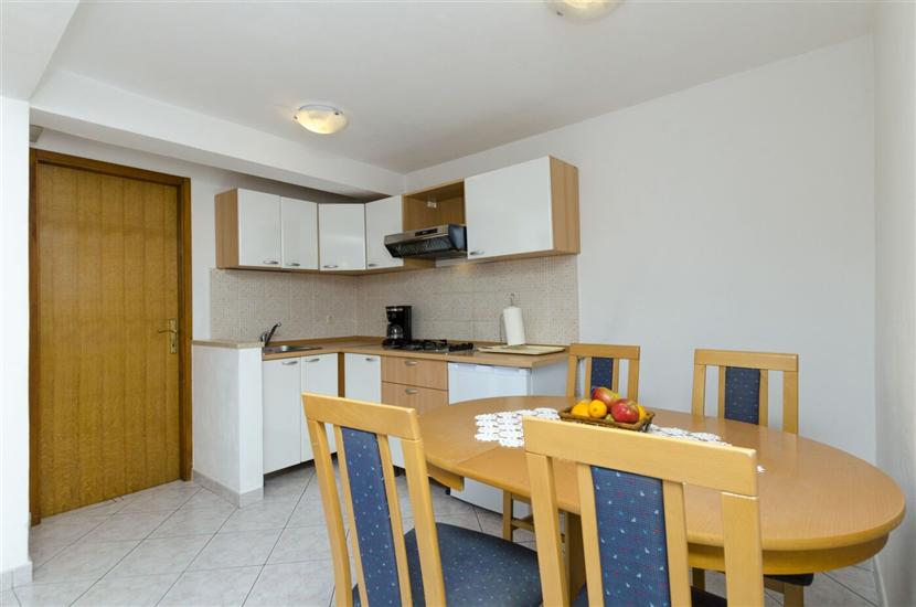 Apartment A2, for 4 persons