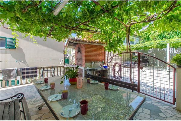 Apartment A3, for 6 persons