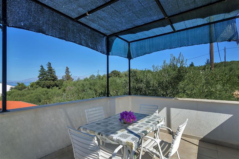 Apartment A9, for 7 persons